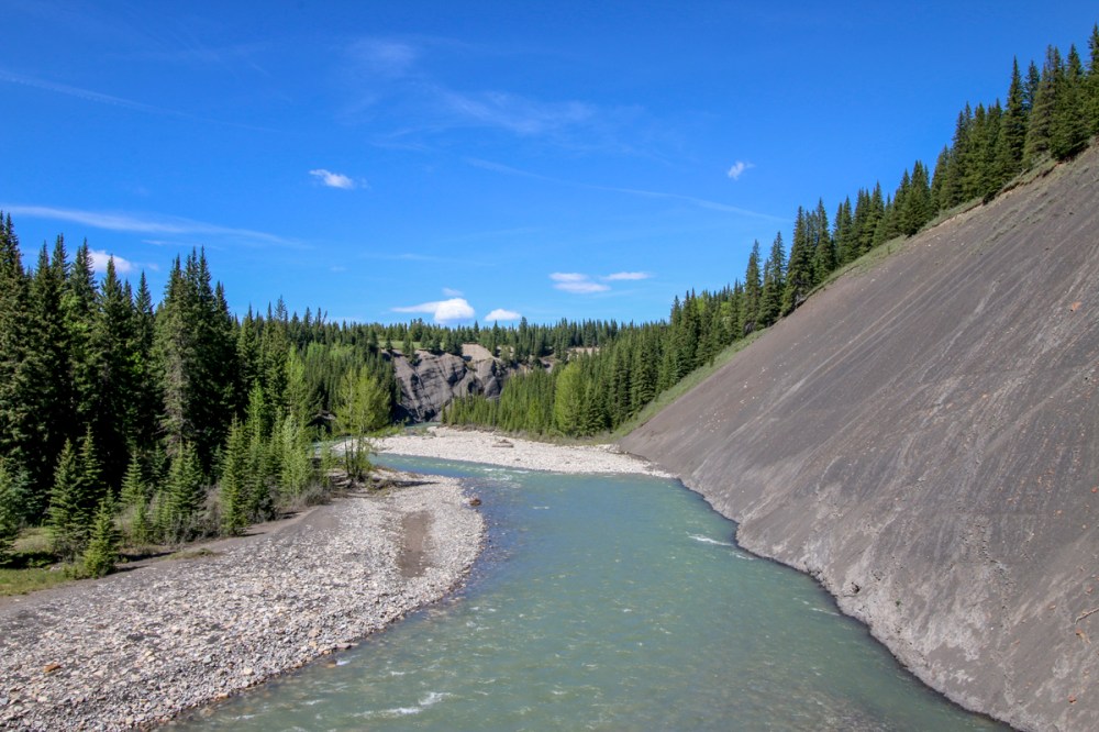 IMG_0301 balck hillside and riverweb
