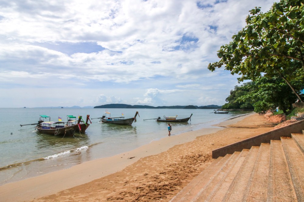 IMG_5736 boats at Ao Nang Beachweb